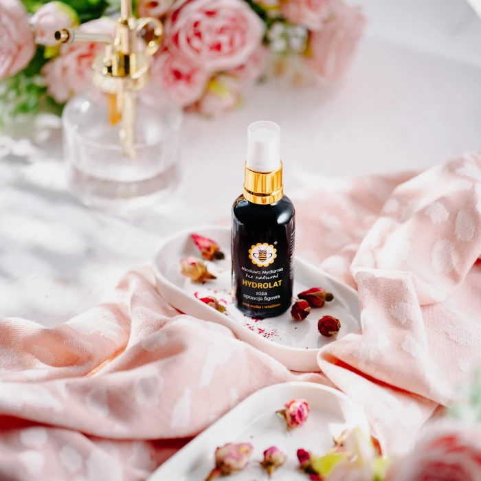 pol_pl_Roza-i-Opuncja-Figowa-hydrolat-do-cery-suchej-i-wrazliwej-50ml-1200_2.webp