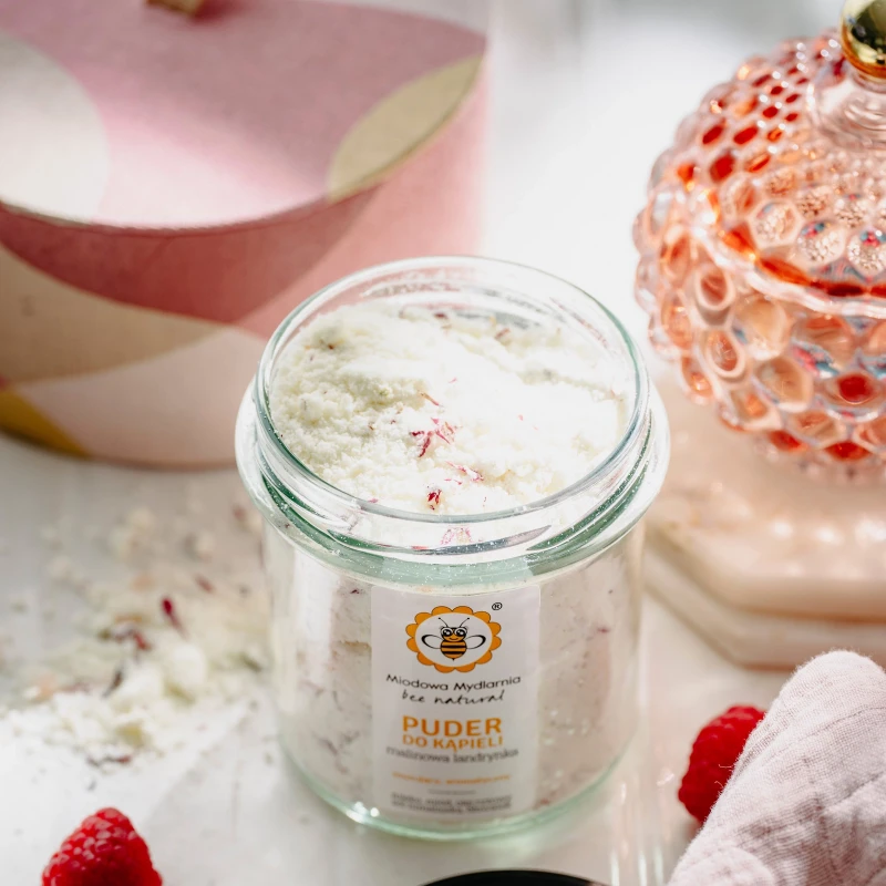 pol_pl_Malinowa-Landrynka-puder-do-kapieli-896_4.webp