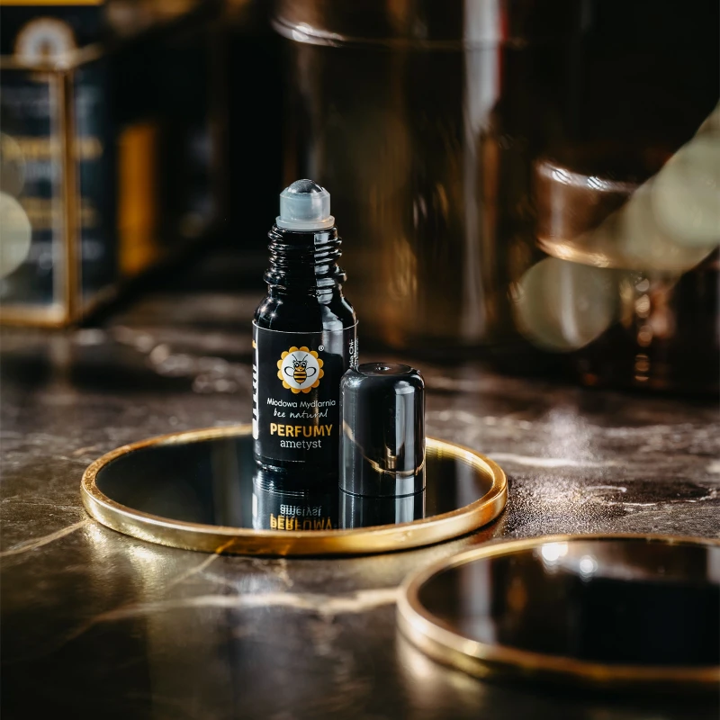 pol_pl_Ametyst-perfumy-roll-on-1138_7.webp