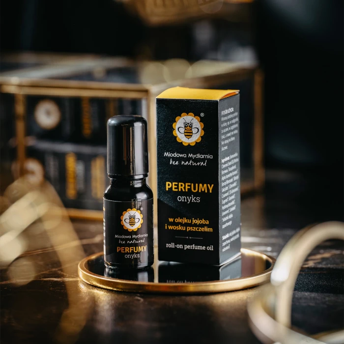 pol_pl_Onyks-perfumy-roll-on-1121_6.webp