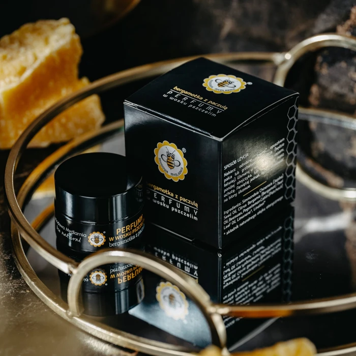 pol_pl_Bergamotka-z-Paczula-perfumy-w-wosku-pszczelim-977_1.webp