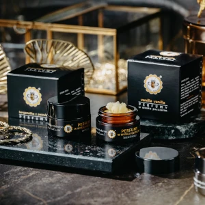 pol_pl_Bergamotka-z-Paczula-perfumy-w-wosku-pszczelim-977_5.webp